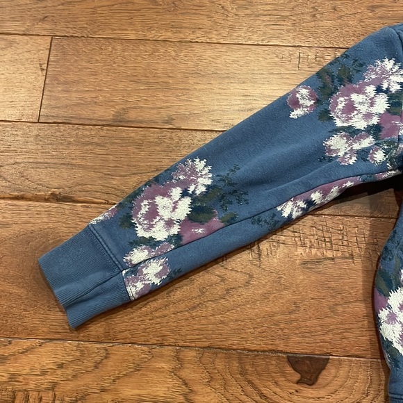 Gap Kids Girls Hooded Flowered Sweatshirt- Size Small - Picture 15 of 16